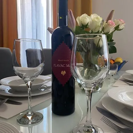 Andela Centar * Pula